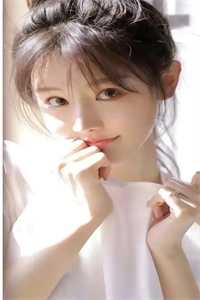 南瑾柳嫣然卑微宫女，咸鱼翻身成宠妃小说