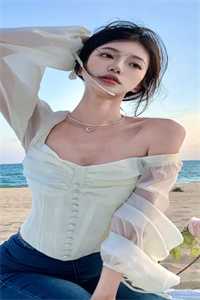 发现自己是兼祧两房中的恶毒女配后，我杀疯了全局